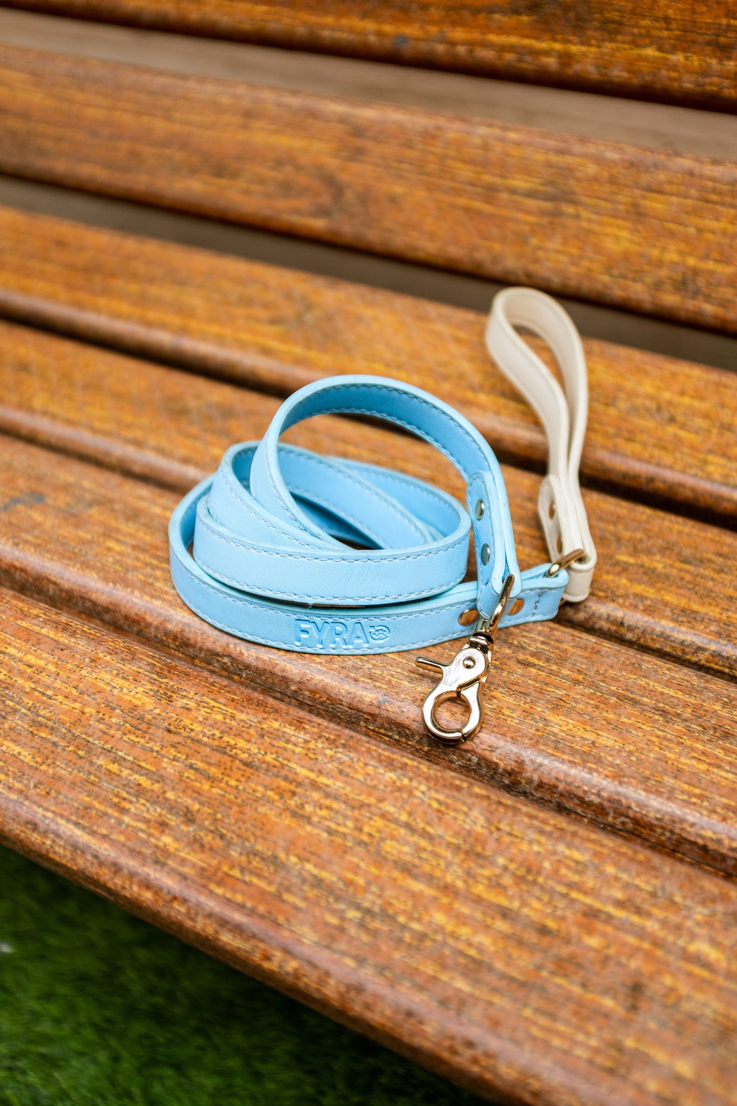 Fyra Paws Leash